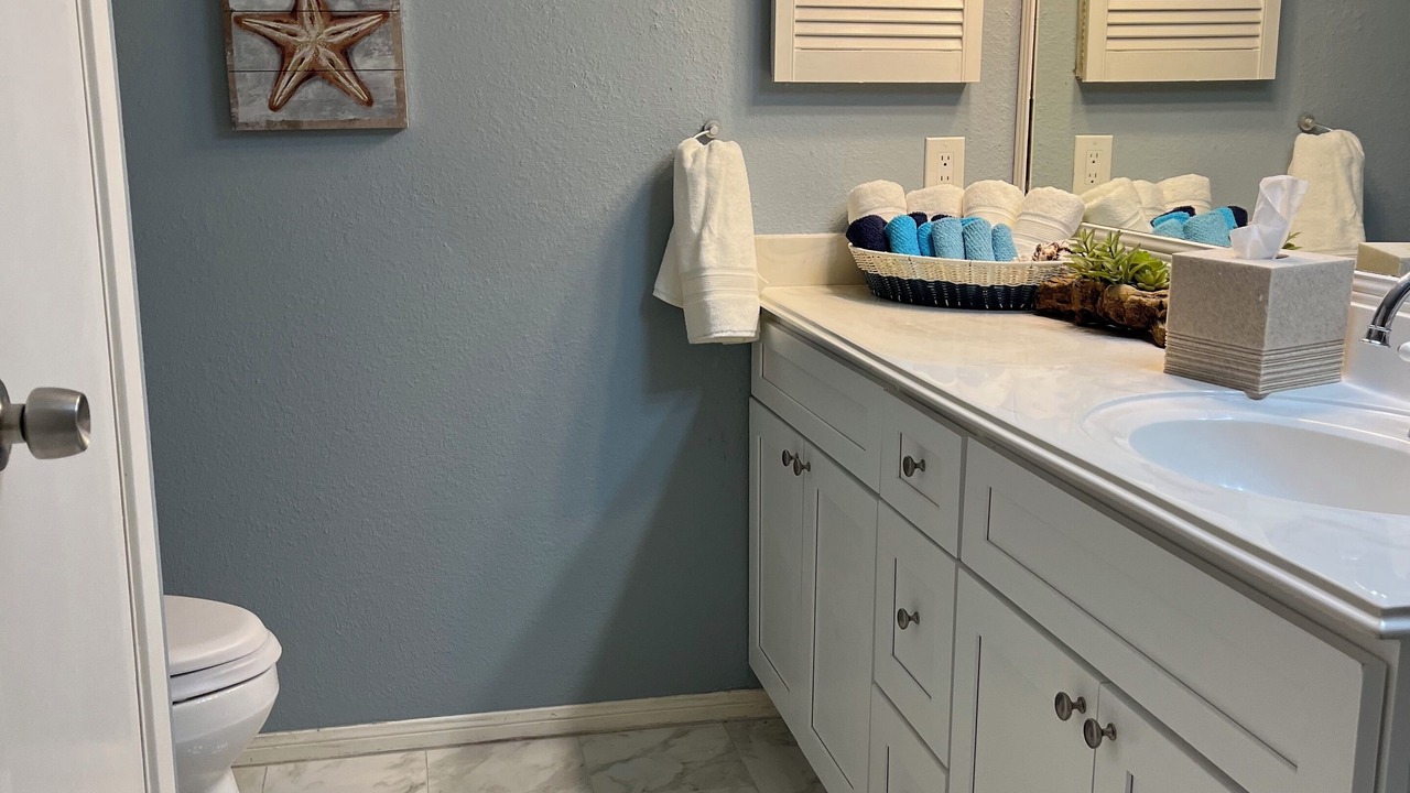 Photo of Bathroom in Taylor Lake Village