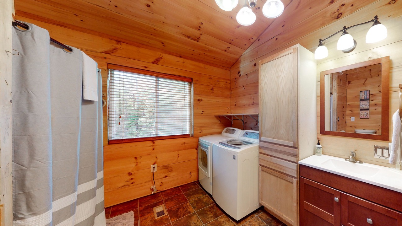 Photo of Bathroom in Mariaville