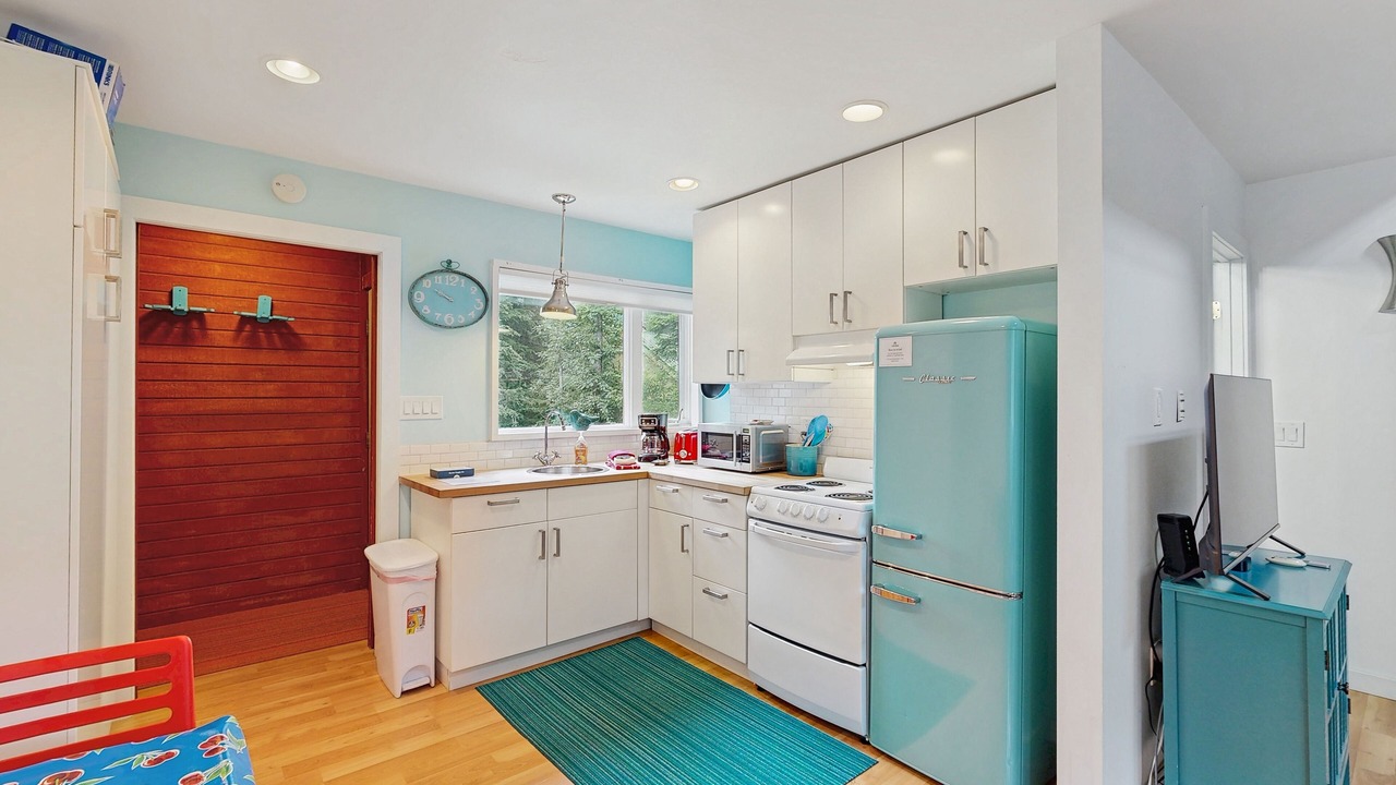 Photo of Kitchen in Alyeska