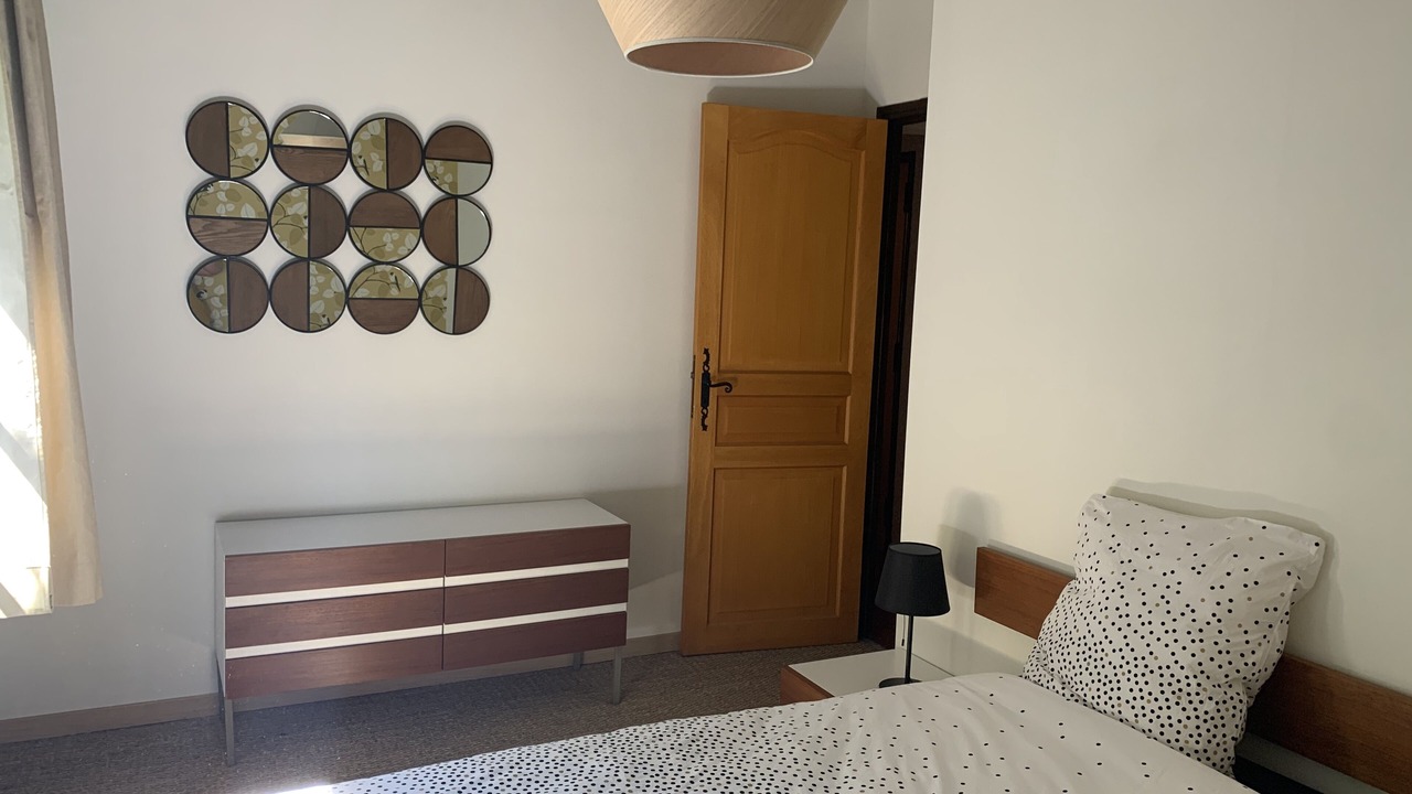 Photo of Bedroom in Theuville-aux-Maillots