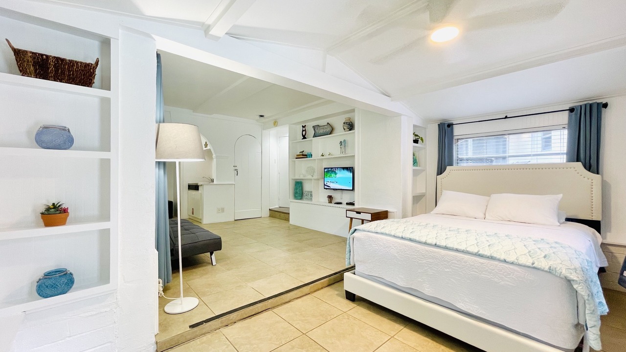 Photo of Outdoor in Dolphin Isles