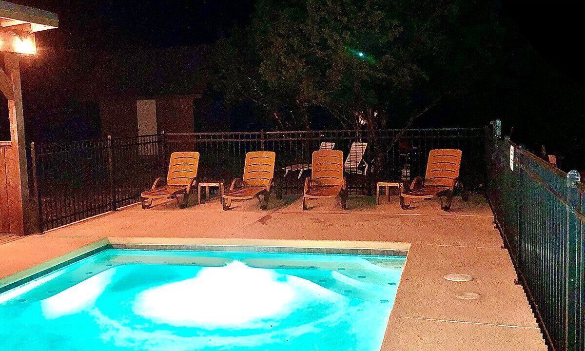 Photo of Outdoor in Concan