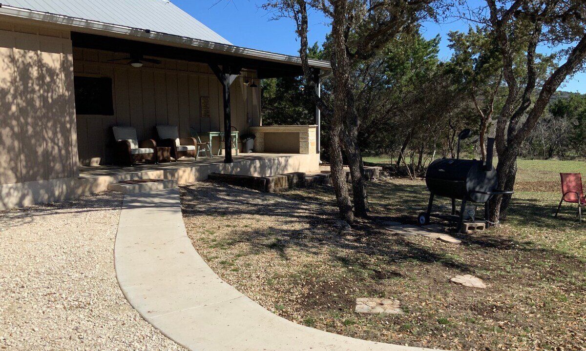 Photo of Outdoor in Concan