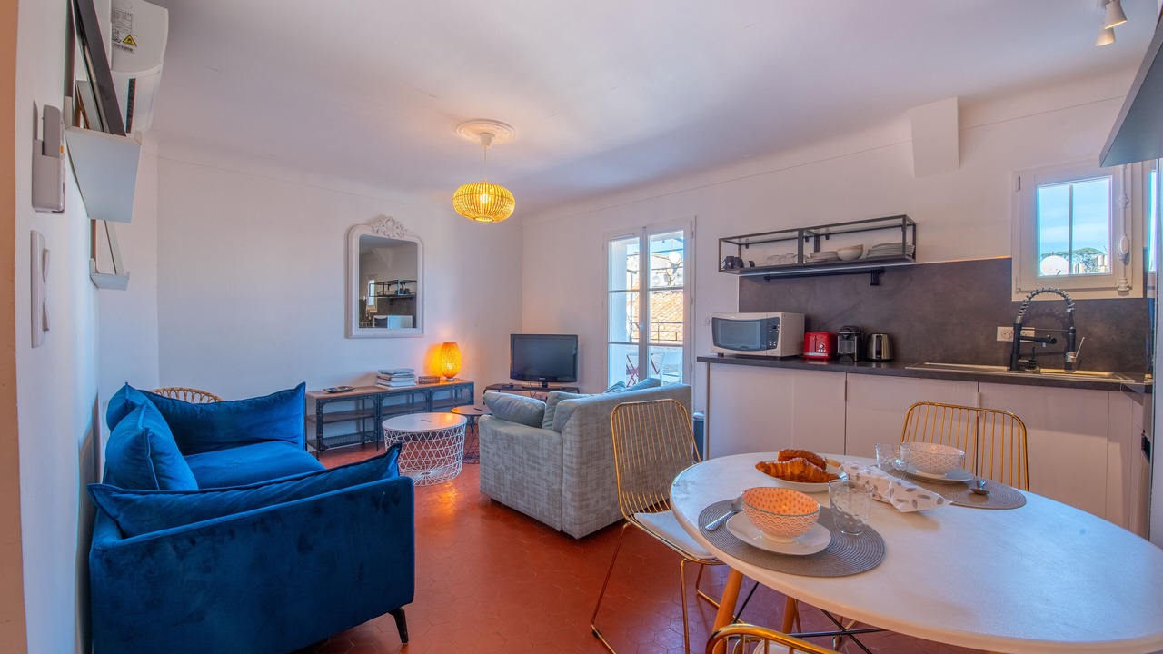 Photo of Livingroom in Old Town