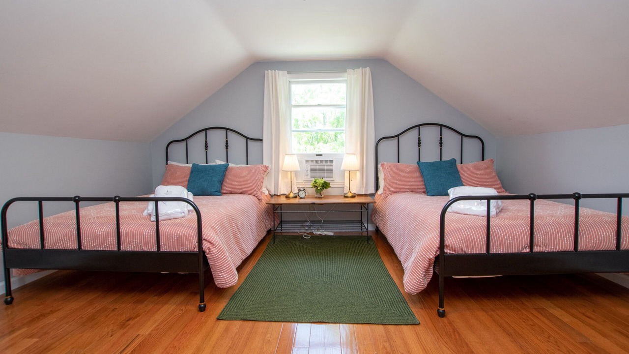 Photo of Bedroom in Town of Ledyard