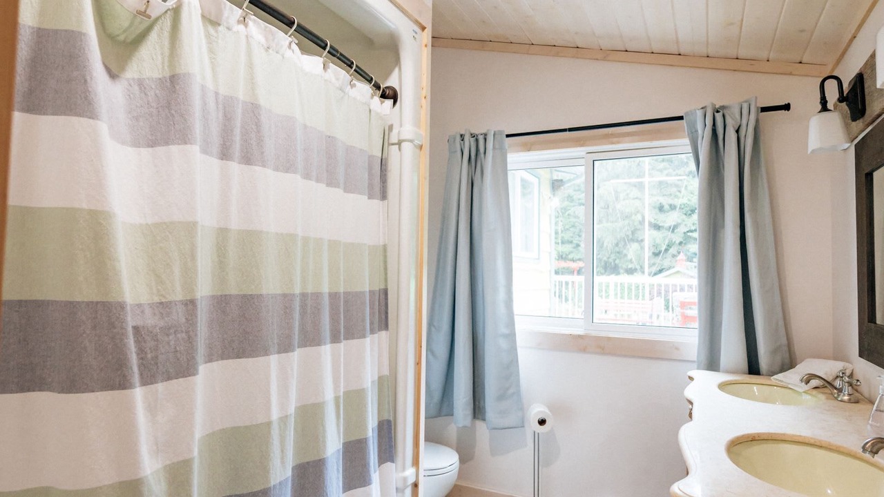 Photo of Bathroom in South Bruce Peninsula