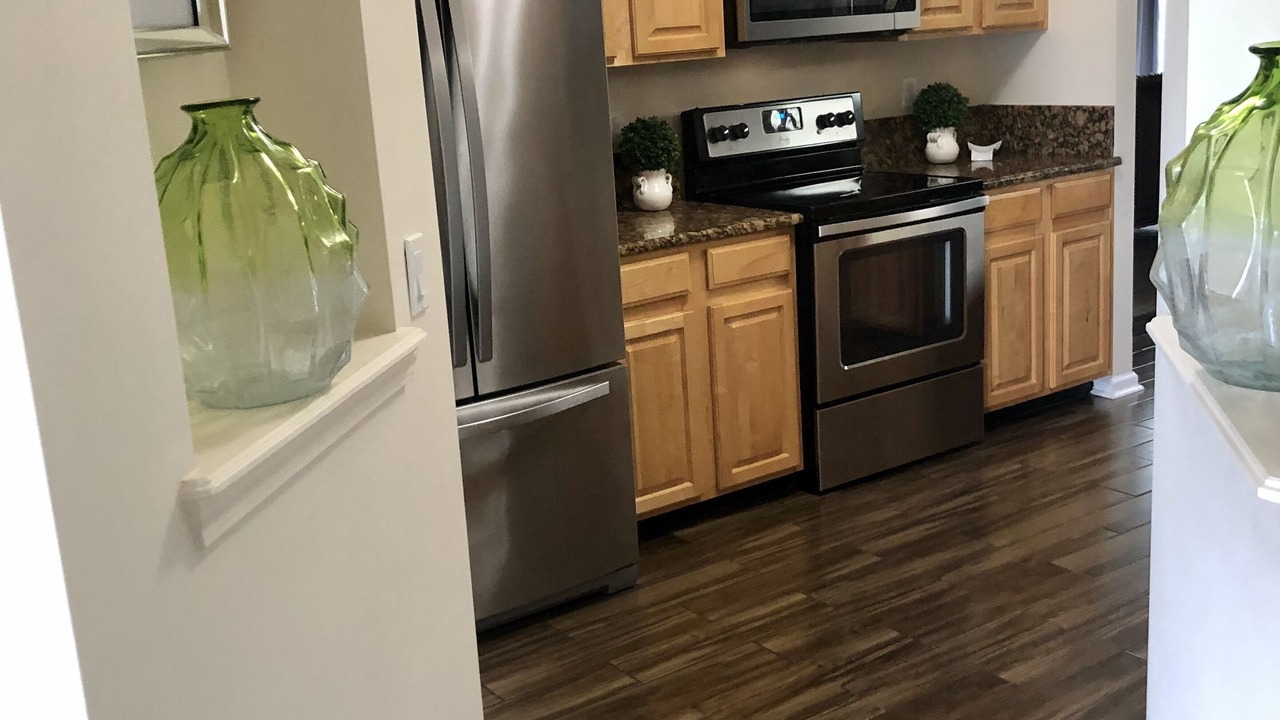 Photo of Kitchen in OakLeaf Plantation