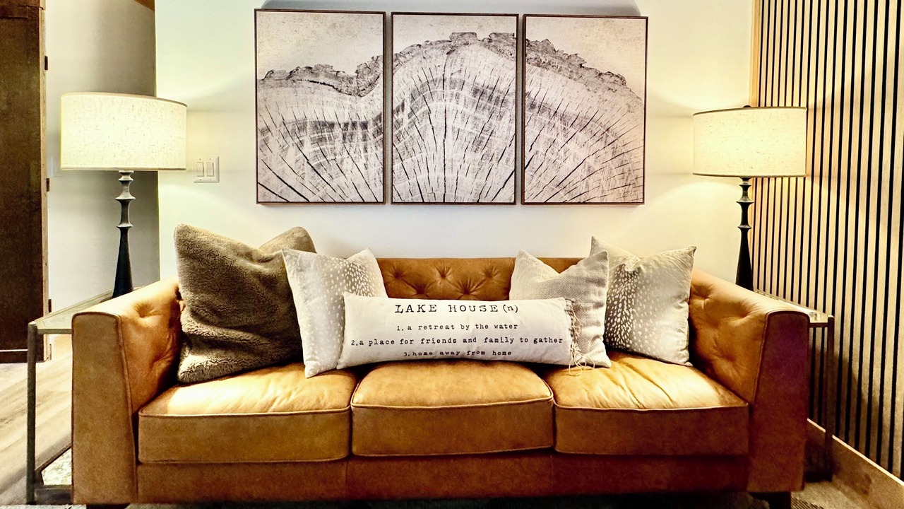 Photo of Livingroom in Town of Webb
