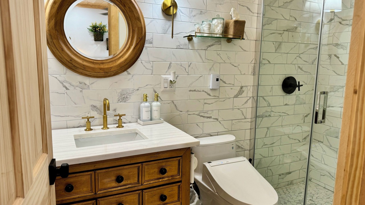 Photo of Bathroom in Town of Webb