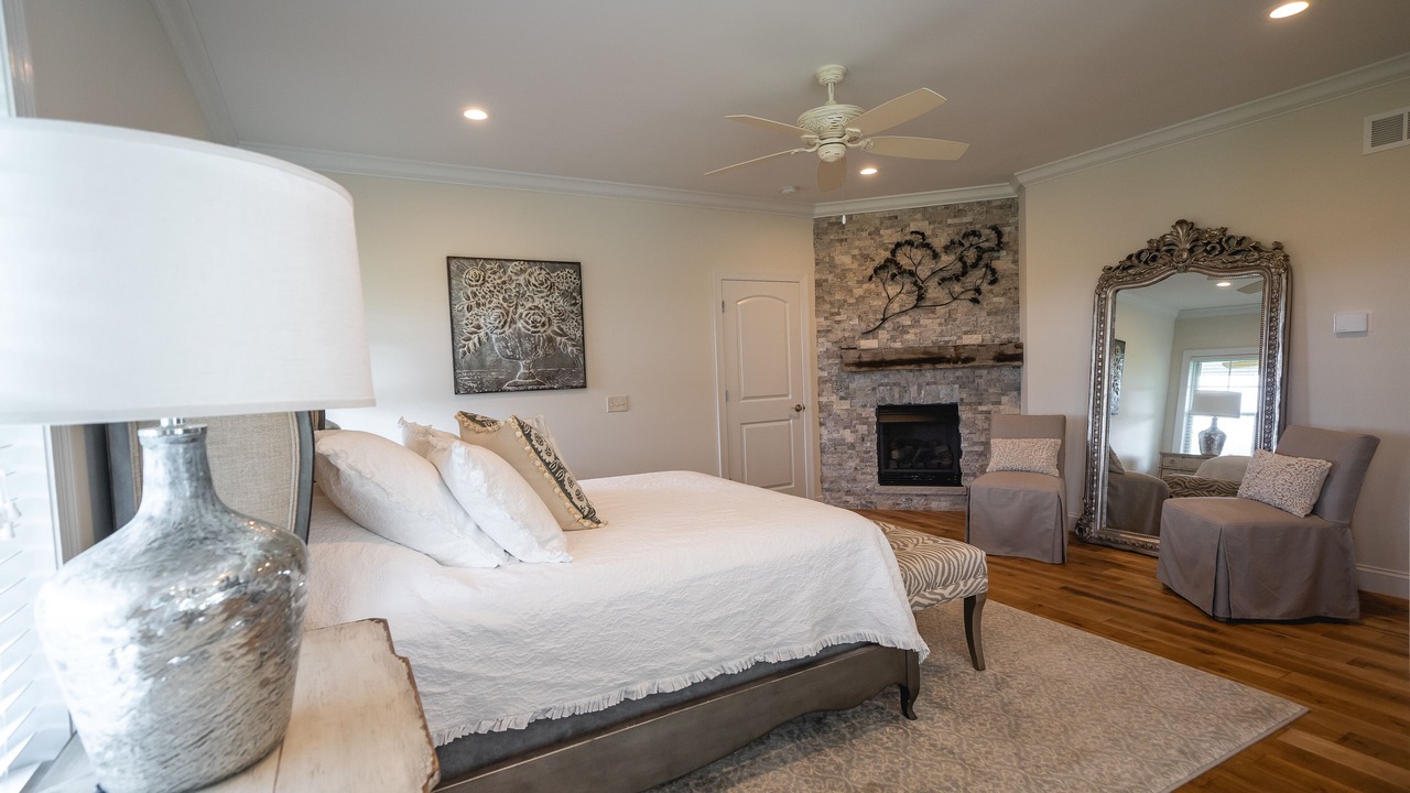 Photo of Bedroom in Augusta
