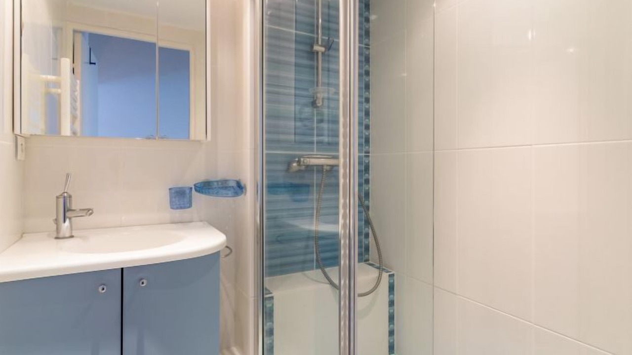 Photo of Bathroom in Vaux-sur-Mer