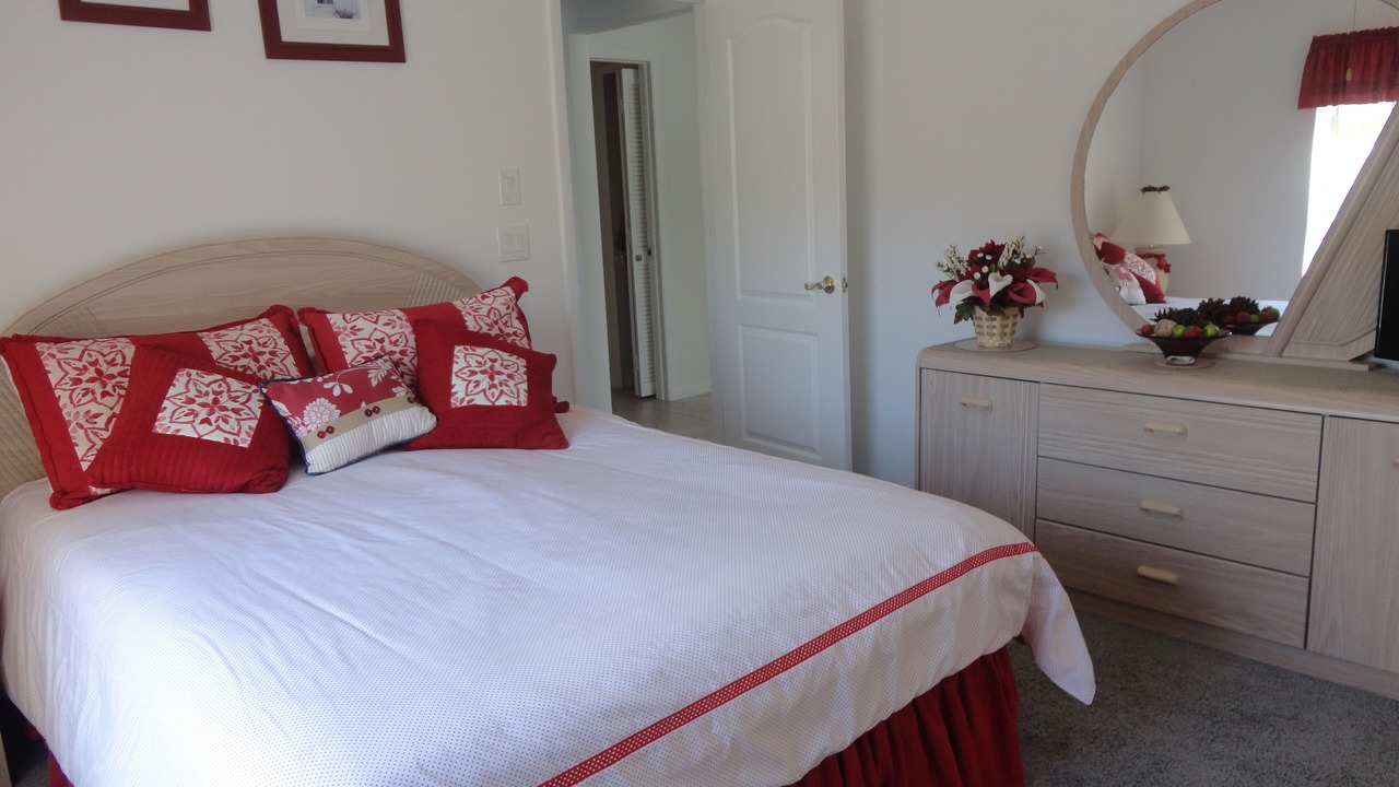 Photo of Bedroom in Fairway Oaks