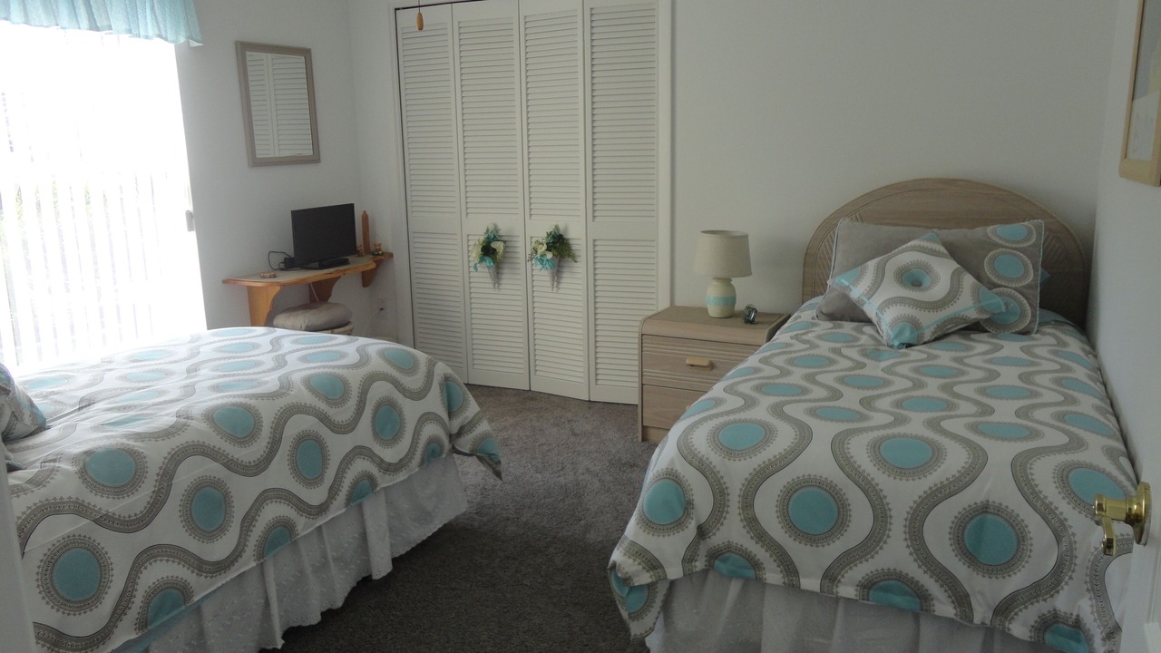 Photo of Bedroom in Fairway Oaks