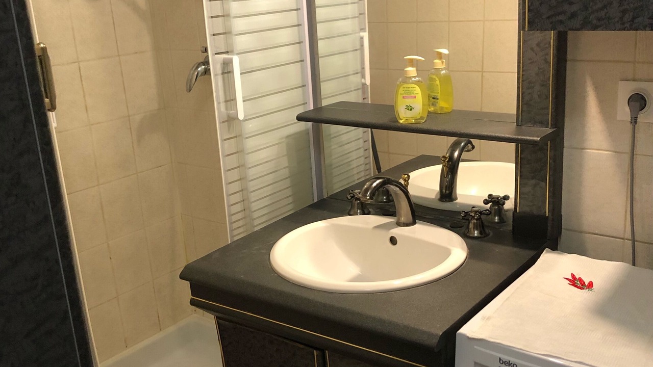 Photo of Bathroom in Tarbes
