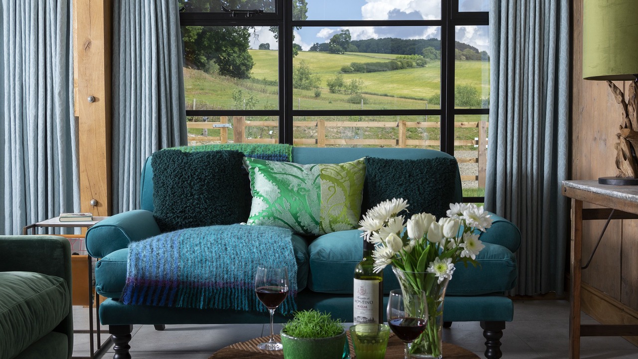 Photo of Others in Downton on the Rock