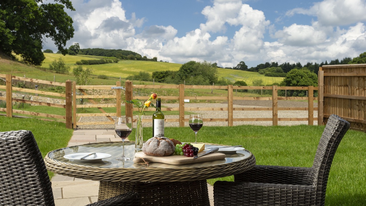 Photo of Others in Downton on the Rock