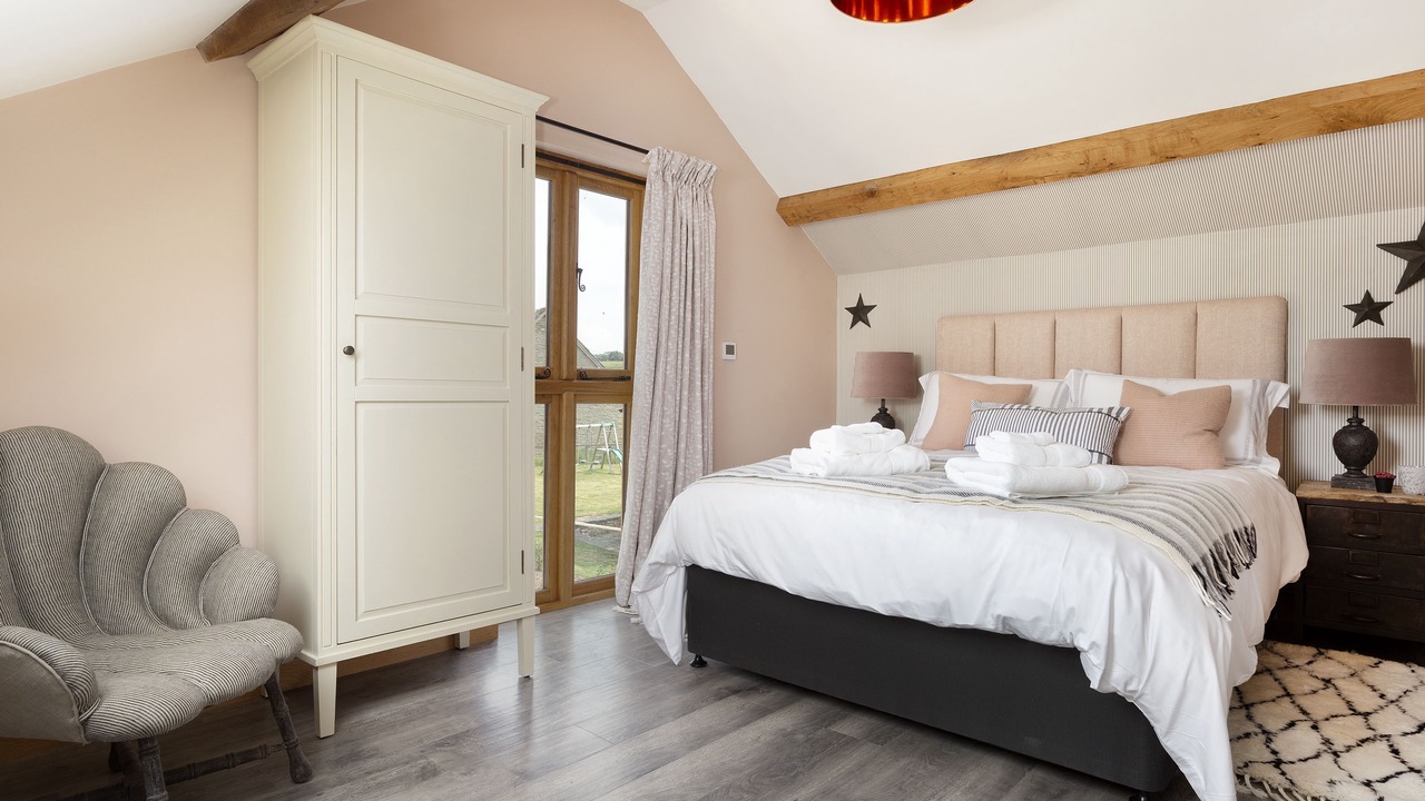 Photo of Others in Downton on the Rock