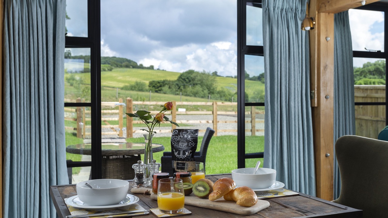 Photo of Others in Downton on the Rock