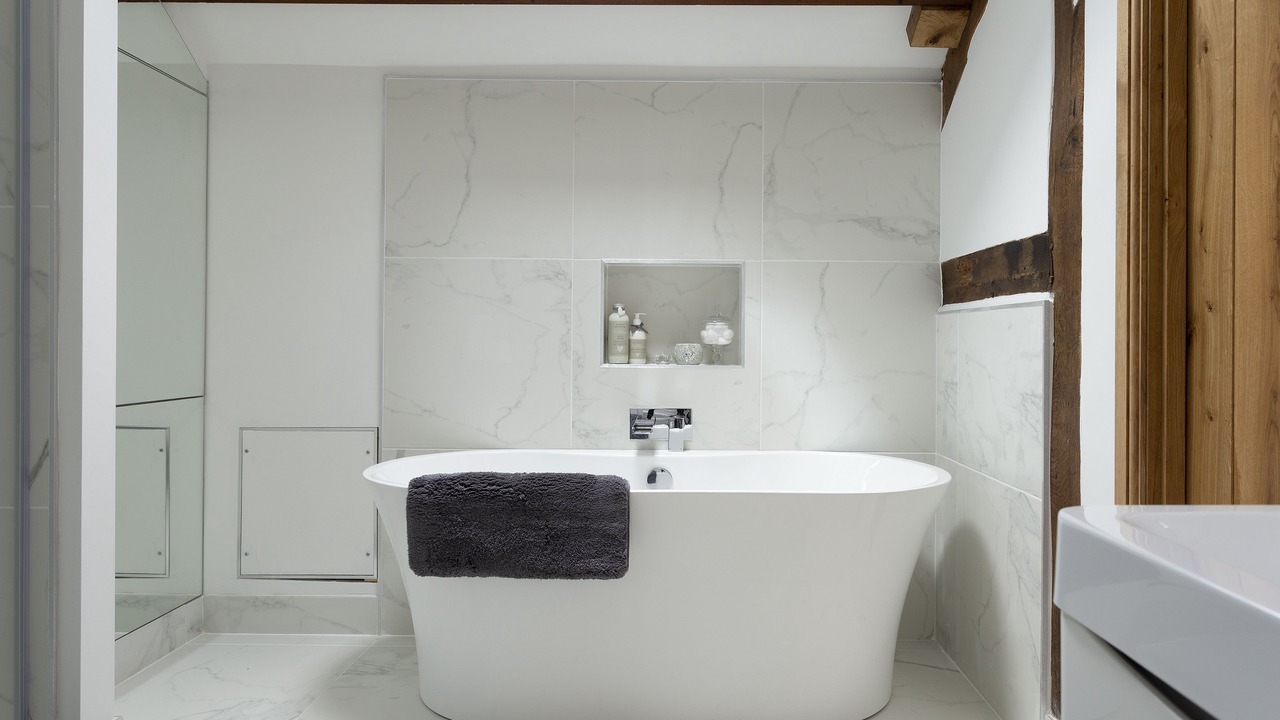 Photo of Bathroom in Downton on the Rock