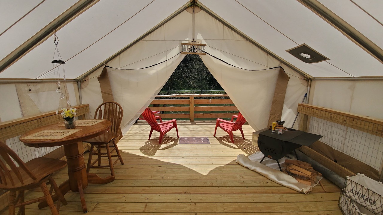 Photo of Outdoor in Bakersville