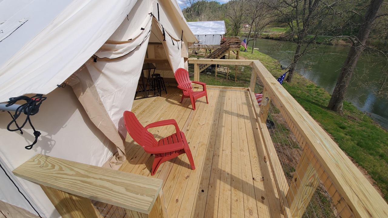 Photo of Outdoor in Bakersville