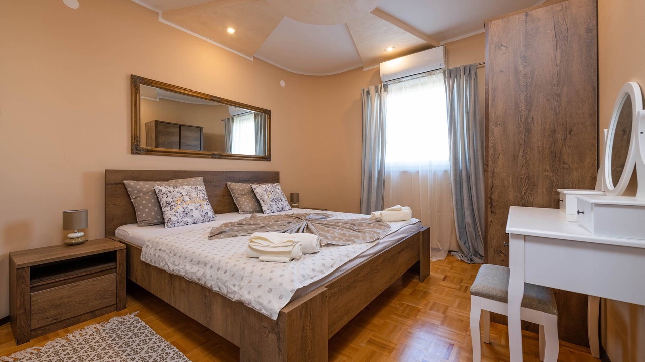 Photo of Bedroom in Gulici