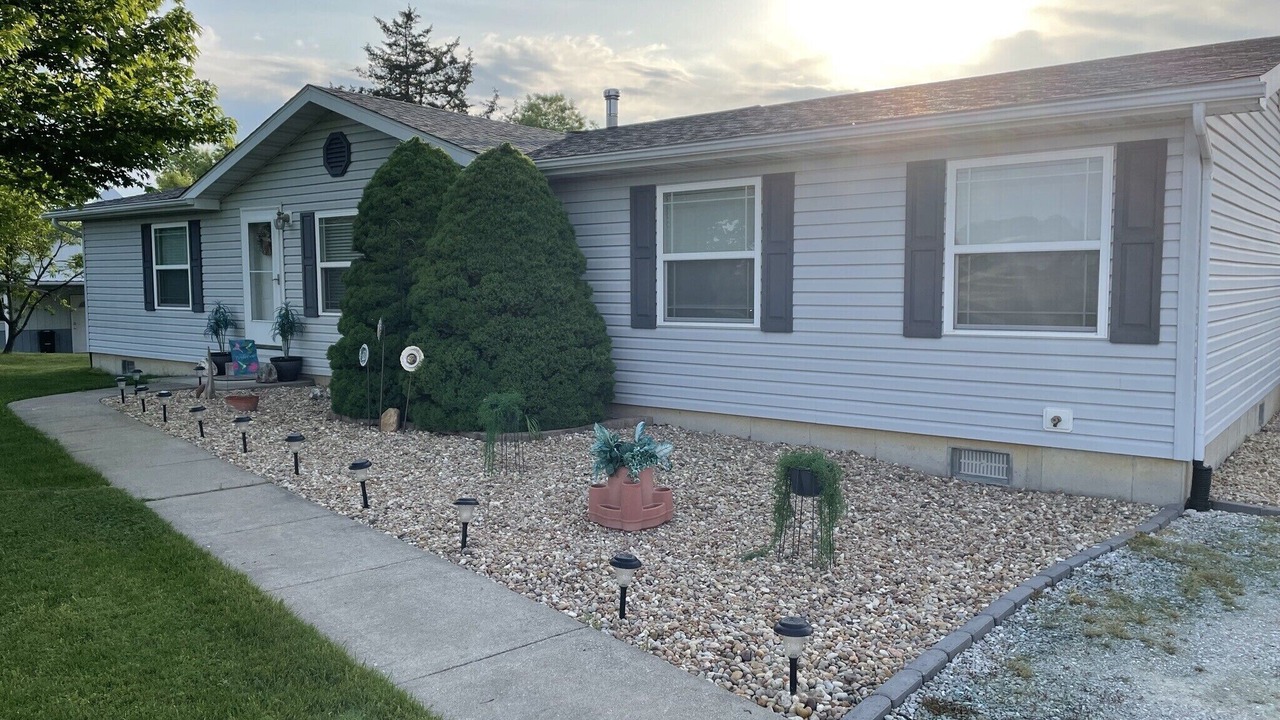 Photo of Outdoor in Monroe City