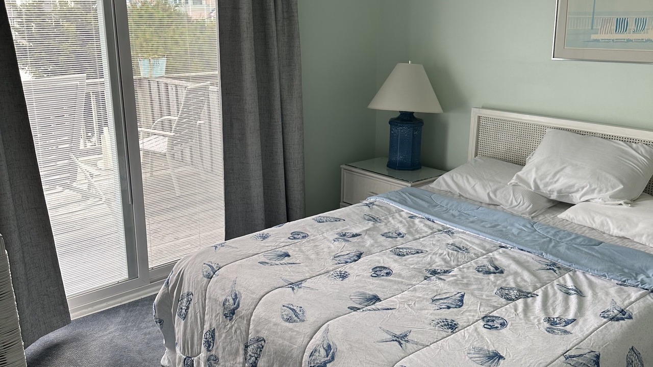 Photo of Bedroom in Emerald Isle