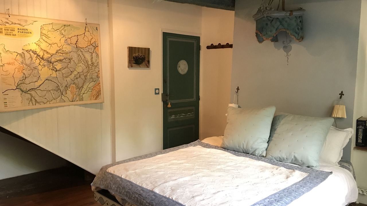 Photo of Bedroom in Sainte-Colombe-en-Bruilhois