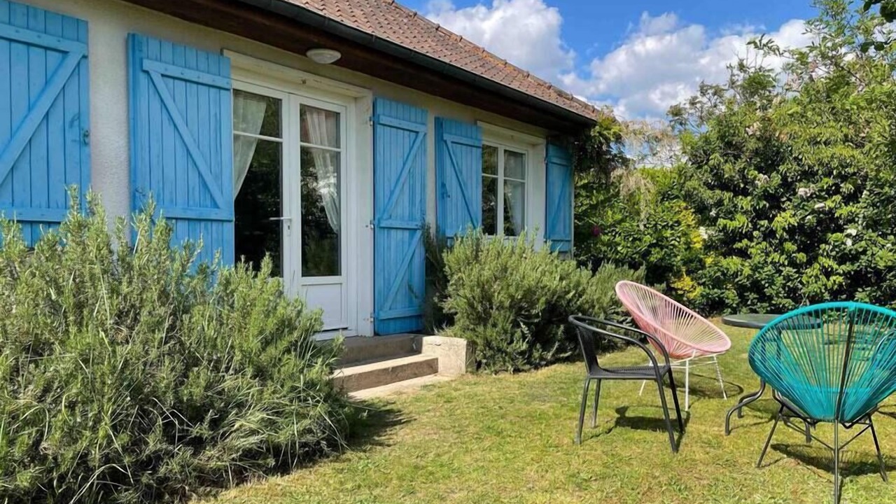 Photo of Patio Balcony in Saint-Hilaire-Saint-Mesmin