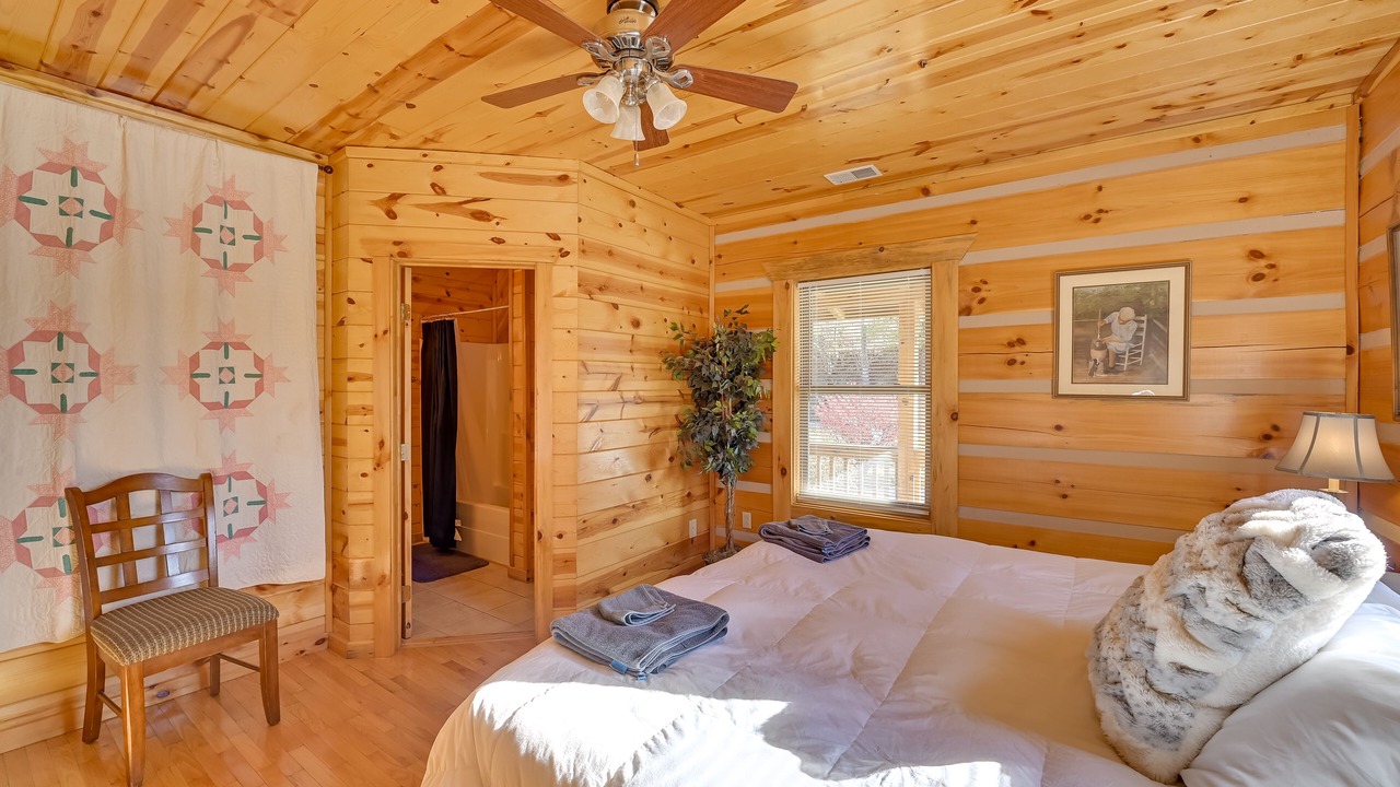 Photo of Bedroom in Beattyville
