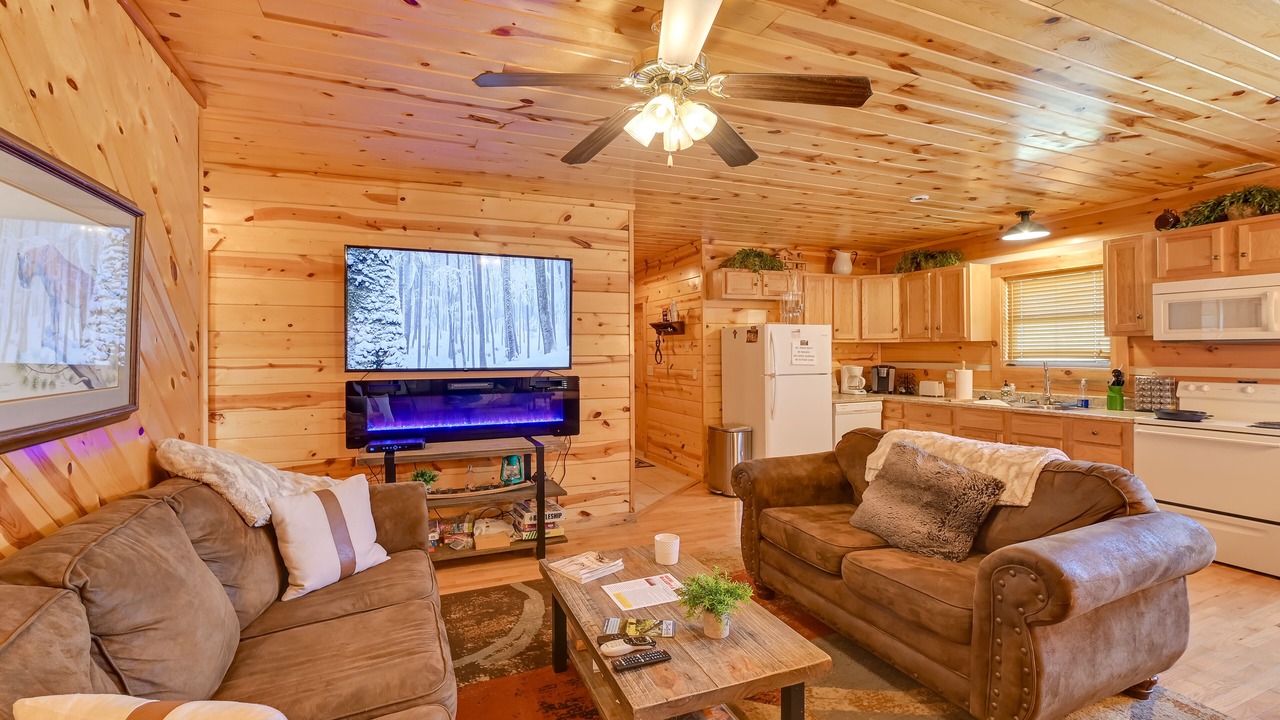 Photo of Livingroom in Beattyville