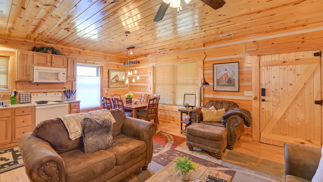 Photo of Livingroom in Beattyville