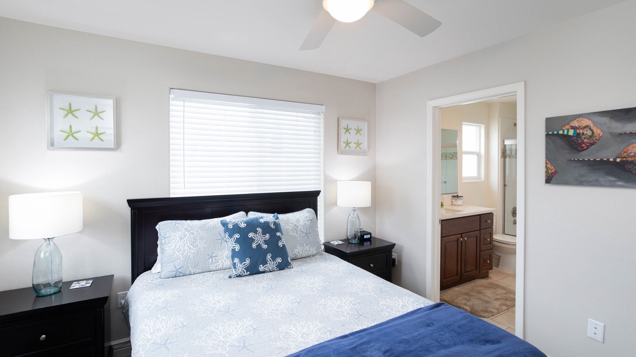 Photo of Bedroom in Downtown