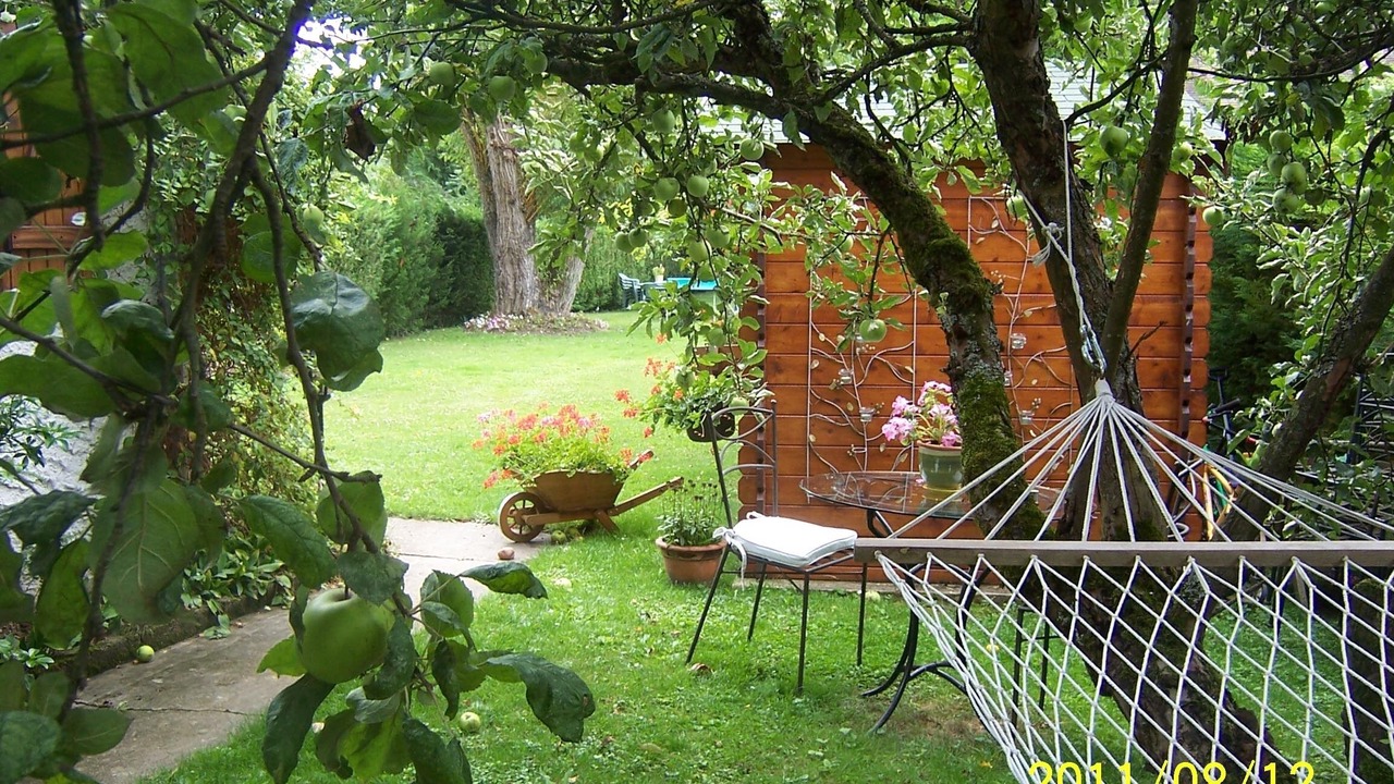 Photo of Patio Balcony in Sainte-Genevieve-les-Gasny