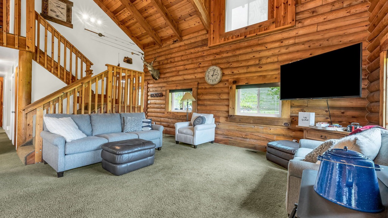Photo of Livingroom in Scofield