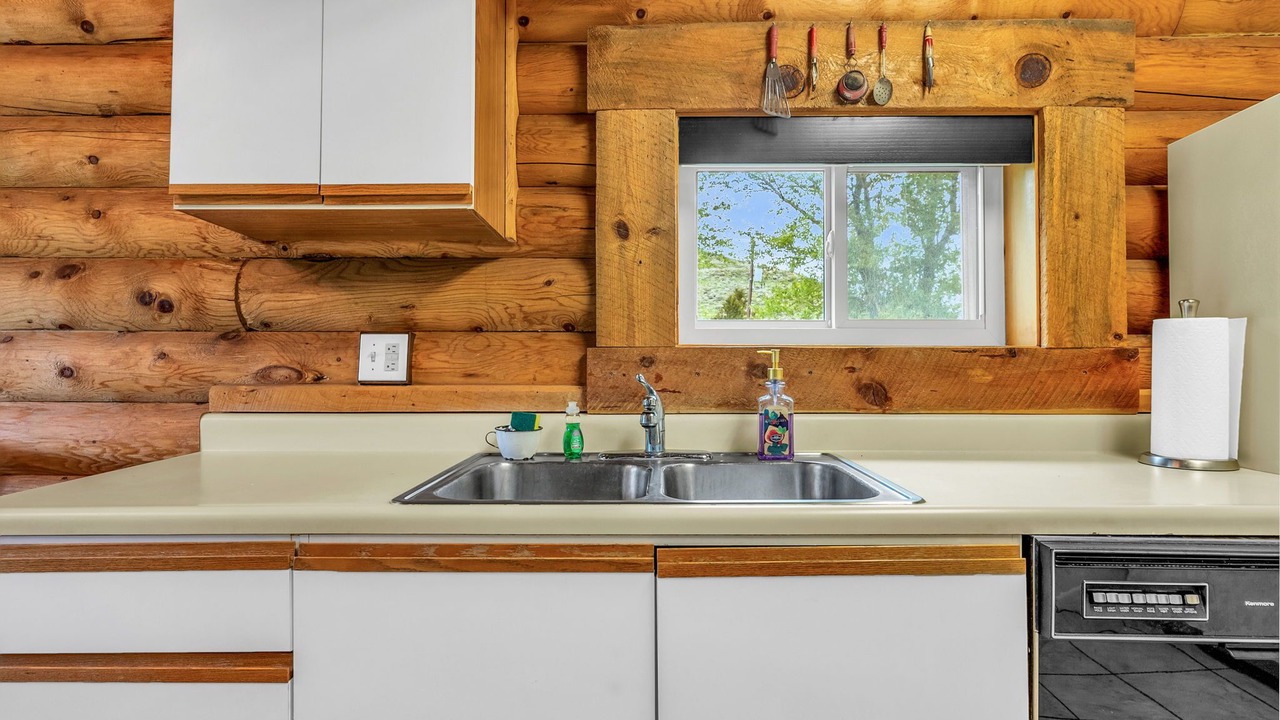 Photo of Kitchen in Scofield