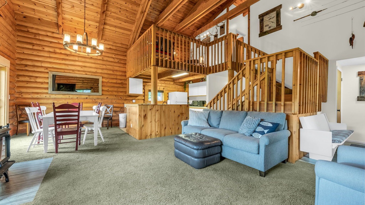 Photo of Livingroom in Scofield
