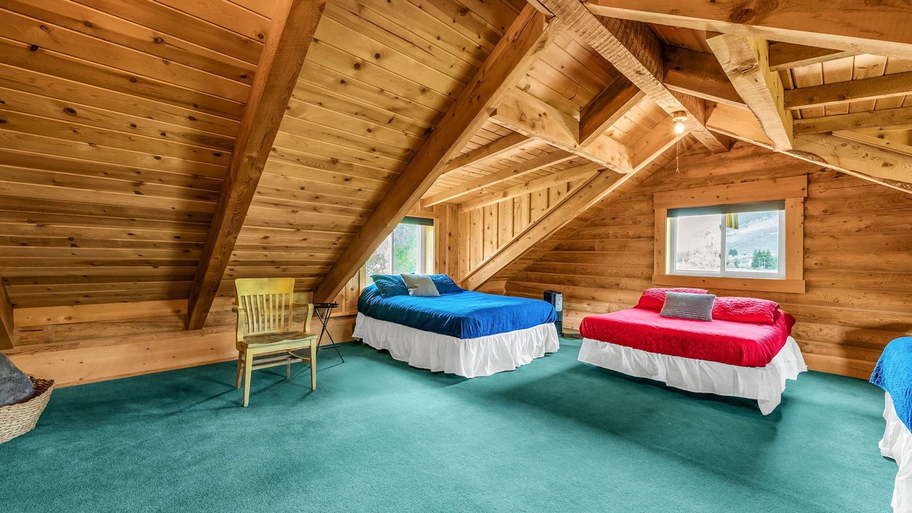 Photo of Bedroom in Scofield