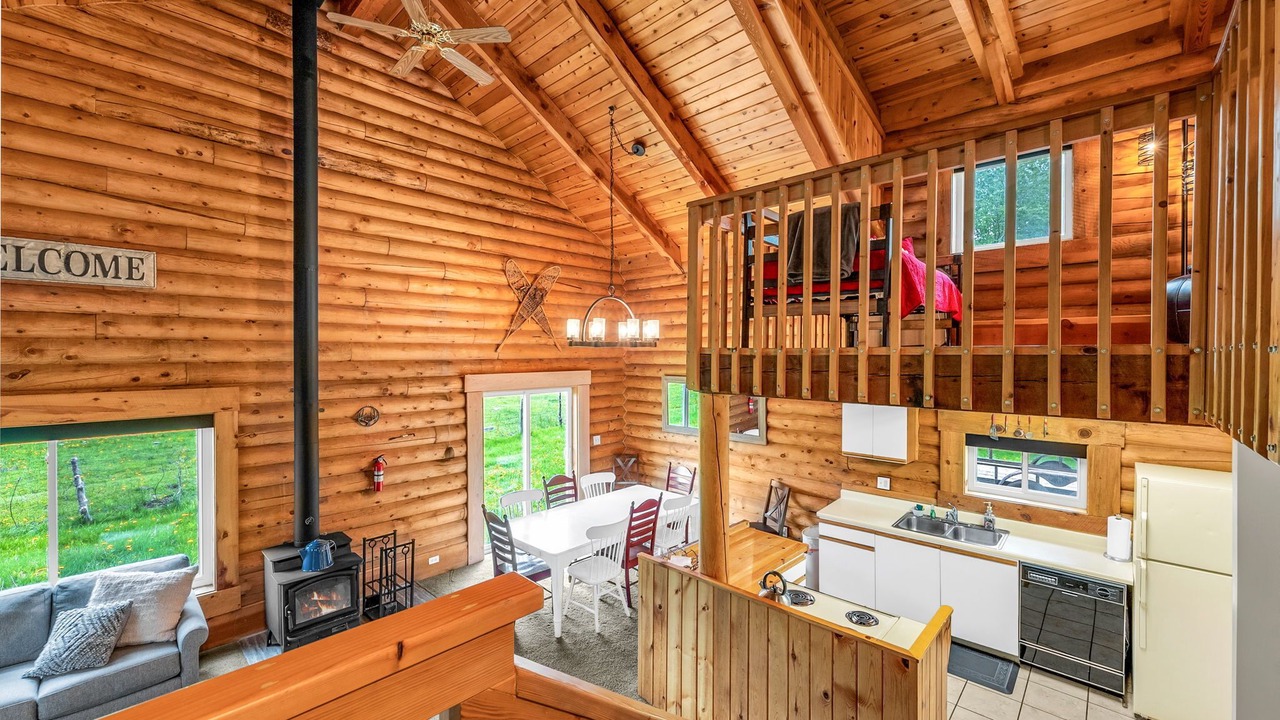 Photo of Livingroom in Scofield
