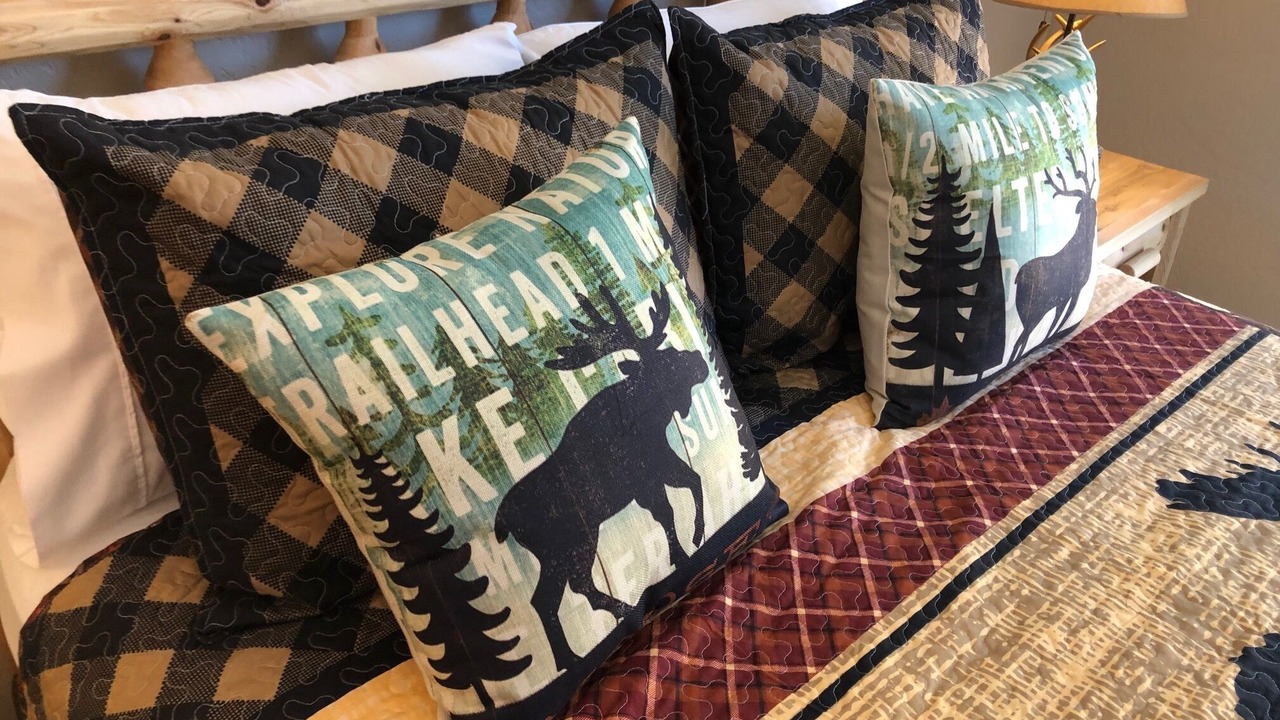 Photo of Bedroom in Grants Pass