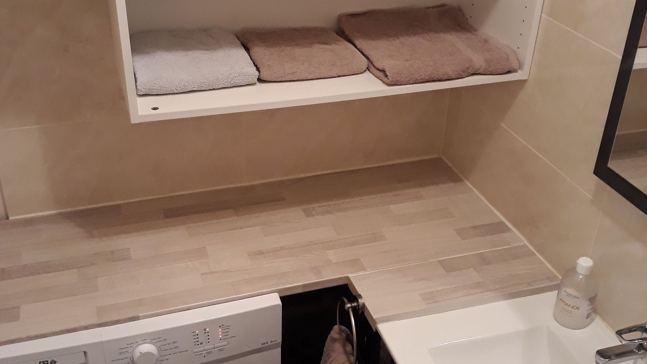 Photo of Others in Avon