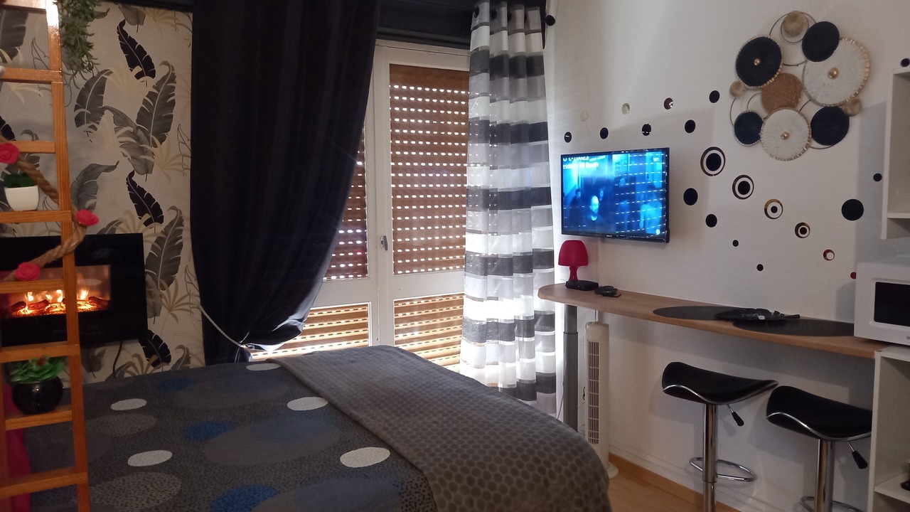 Photo of Bedroom in Avon