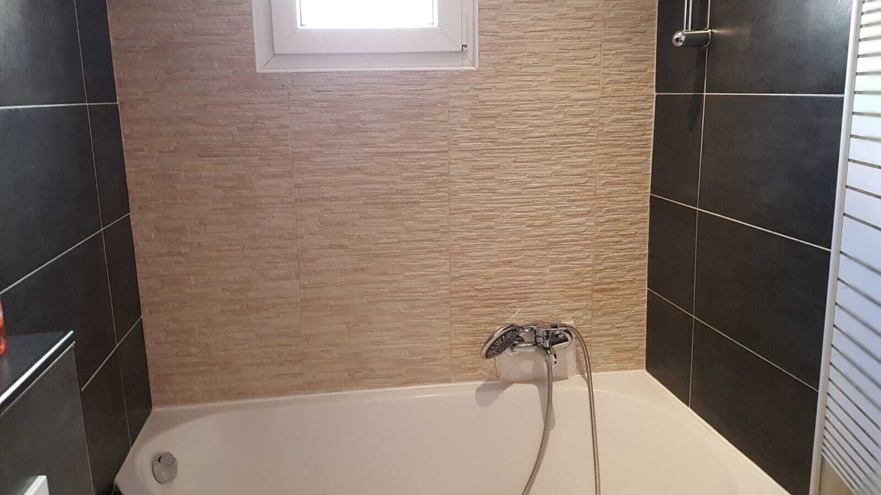 Photo of Bathroom in Saint-Ouen