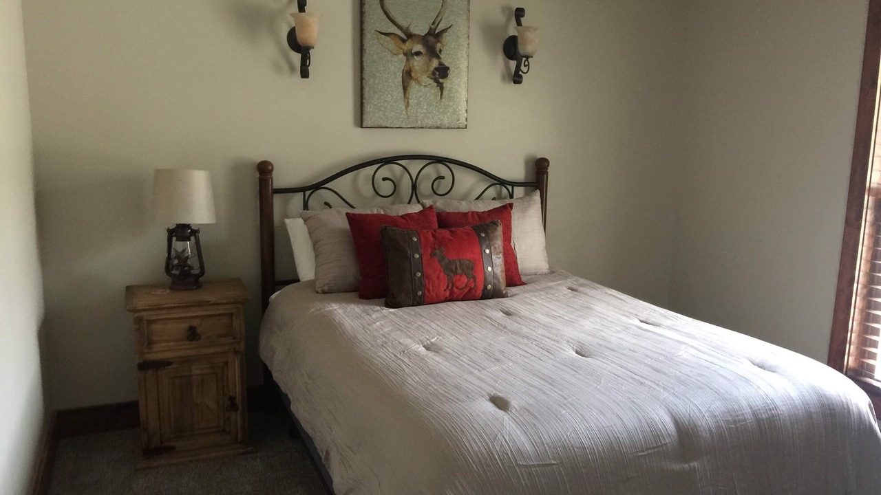 Photo of Bedroom in Mountain Home
