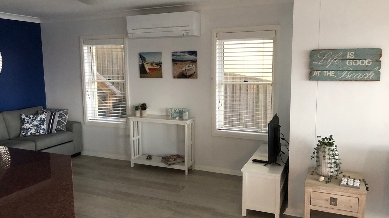 Photo of Others in The Entrance