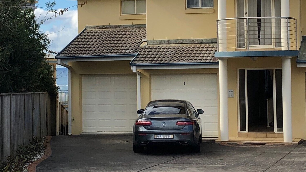 Photo of Others in The Entrance