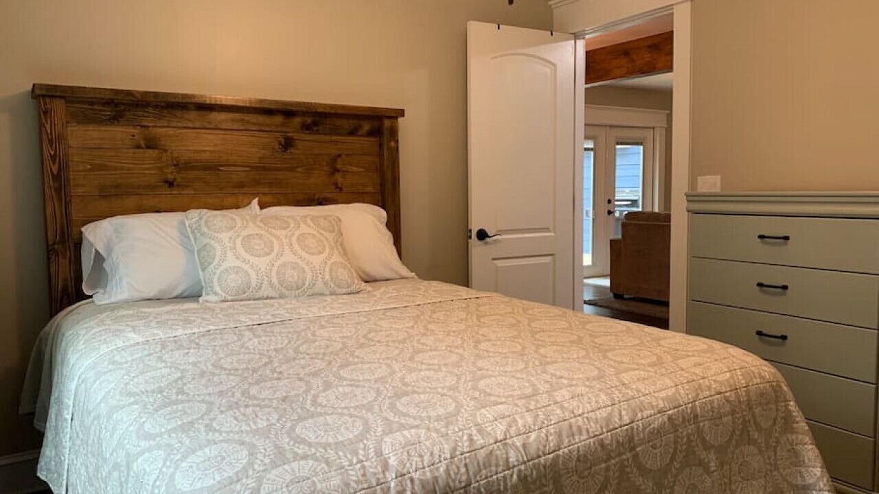 Photo of Bedroom in Croatan Beach