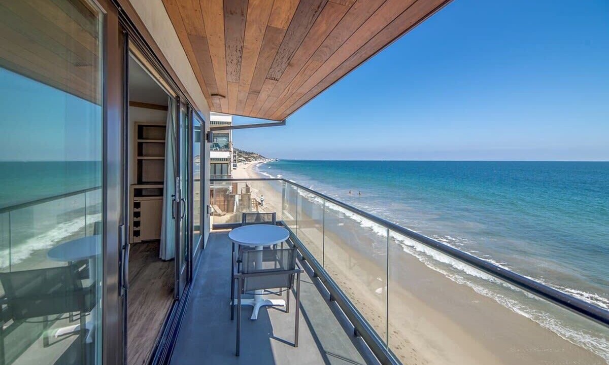 Photo of Others in Eastern Malibu