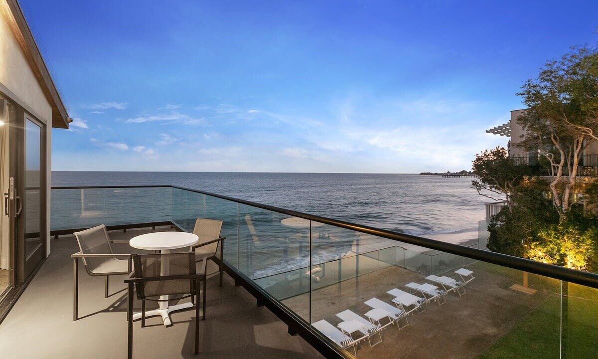 Photo of Patio Balcony in Eastern Malibu